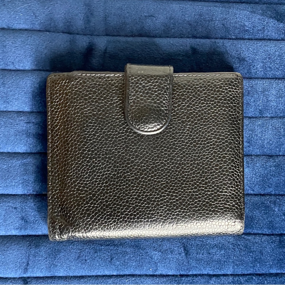 CHANEL Vintage Wallet - Picture 7 of 13